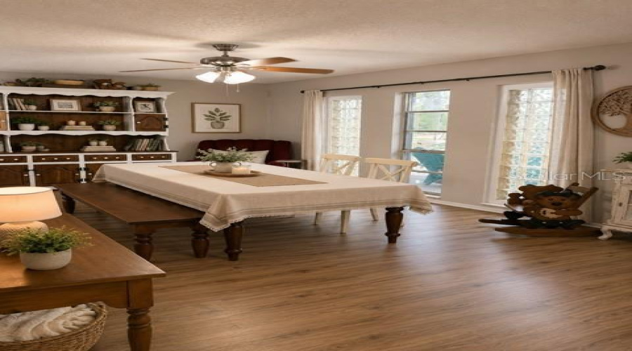 Family Room (Vs)