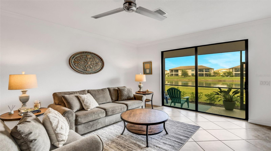 Venice, Florida 34293, 3 Bedroom Bedrooms, ,2 Bathroombathrooms,Residential,For Sale,Lagente,0,Mfra4703249