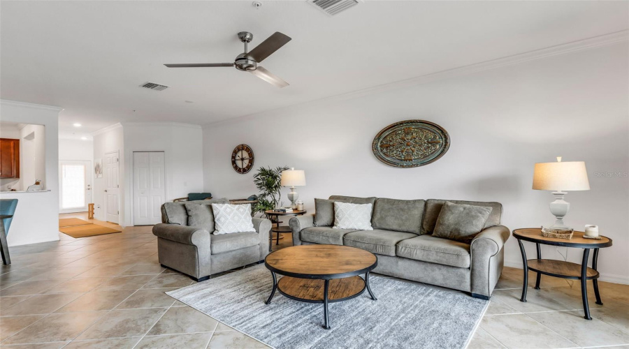 Venice, Florida 34293, 3 Bedroom Bedrooms, ,2 Bathroombathrooms,Residential,For Sale,Lagente,0,Mfra4703249