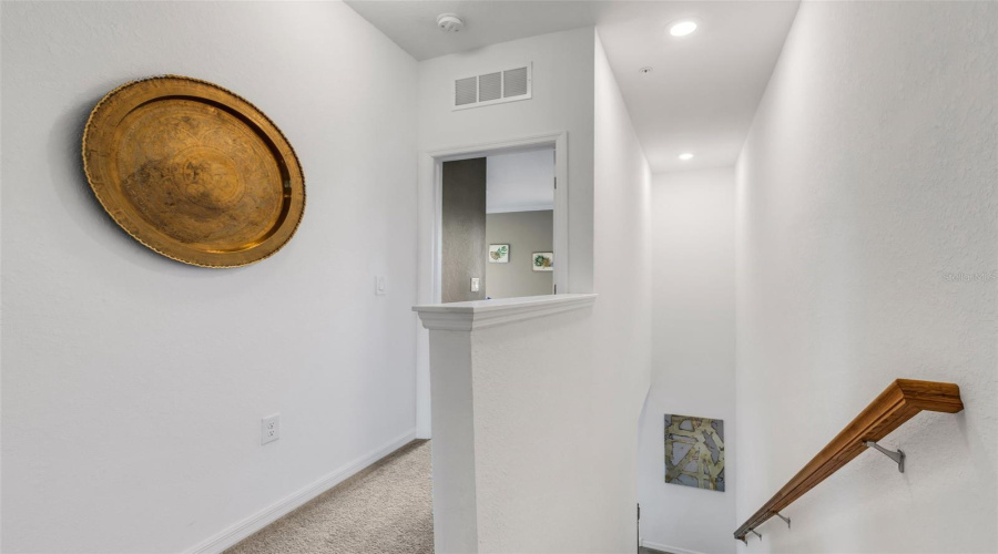 Venice, Florida 34293, 3 Bedroom Bedrooms, ,2 Bathroombathrooms,Residential,For Sale,Lagente,0,Mfra4703249