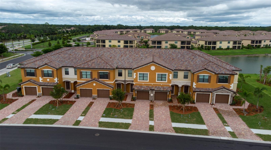 Venice, Florida 34293, 3 Bedroom Bedrooms, ,2 Bathroombathrooms,Residential,For Sale,Lagente,0,Mfra4703249