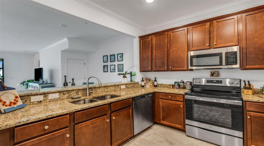 Venice, Florida 34293, 3 Bedroom Bedrooms, ,2 Bathroombathrooms,Residential,For Sale,Lagente,0,Mfra4703249