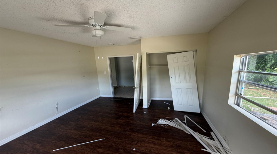 Brandon, Florida 33510, 3 Bedroom Bedrooms, ,2 Bathroombathrooms,Residential,For Sale,Skyview,0,Mfrtb8542241