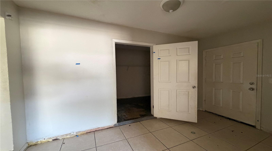 Brandon, Florida 33510, 3 Bedroom Bedrooms, ,2 Bathroombathrooms,Residential,For Sale,Skyview,0,Mfrtb8542241