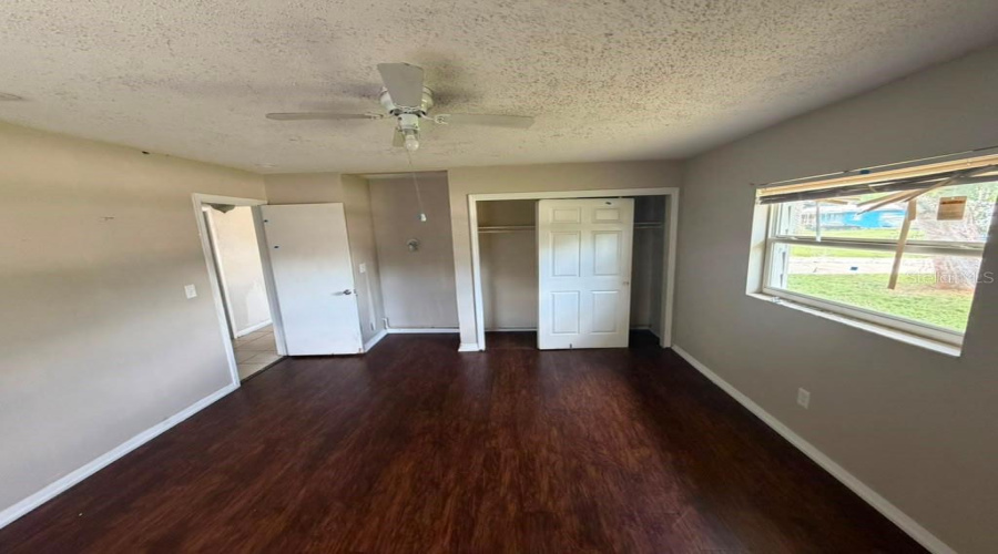 Brandon, Florida 33510, 3 Bedroom Bedrooms, ,2 Bathroombathrooms,Residential,For Sale,Skyview,0,Mfrtb8542241