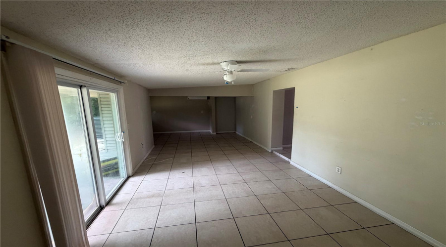 Brandon, Florida 33510, 3 Bedroom Bedrooms, ,2 Bathroombathrooms,Residential,For Sale,Skyview,0,Mfrtb8542241