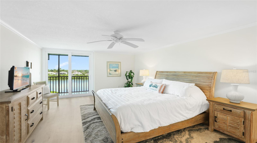 Longboat Key, Florida 34228, 2 Bedroom Bedrooms, ,2 Bathroombathrooms,Residential,For Sale,Gulf Of Mexico,0,Mfra4702237