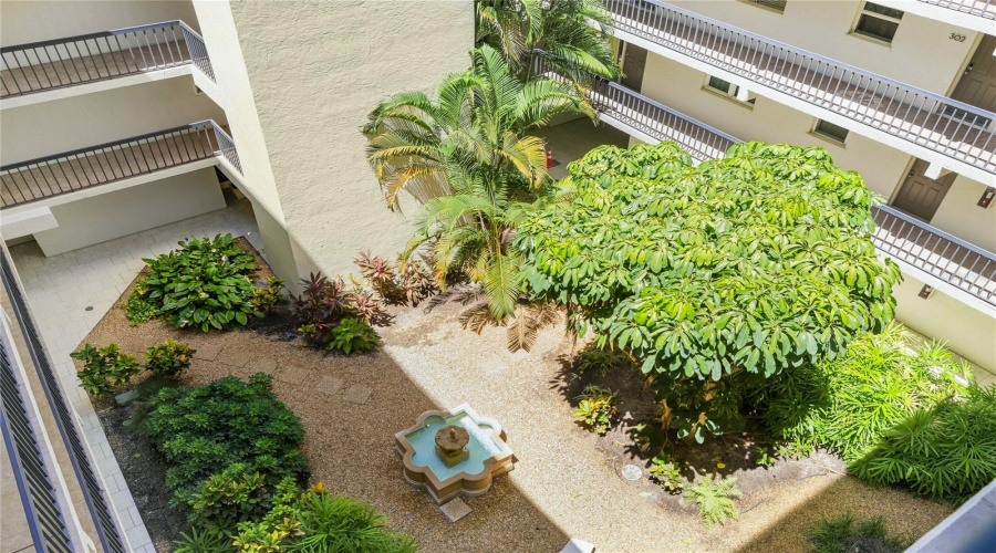 Longboat Key, Florida 34228, 2 Bedroom Bedrooms, ,2 Bathroombathrooms,Residential,For Sale,Gulf Of Mexico,0,Mfra4702237