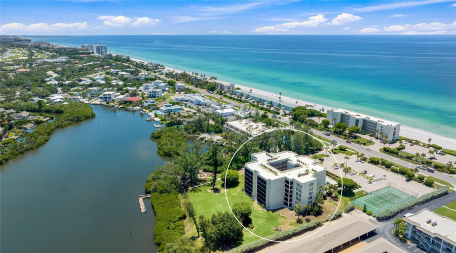 Longboat Key, Florida 34228, 2 Bedroom Bedrooms, ,2 Bathroombathrooms,Residential,For Sale,Gulf Of Mexico,0,Mfra4702237