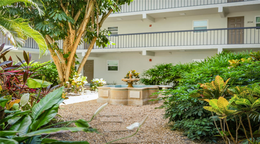 Longboat Key, Florida 34228, 2 Bedroom Bedrooms, ,2 Bathroombathrooms,Residential,For Sale,Gulf Of Mexico,0,Mfra4702237