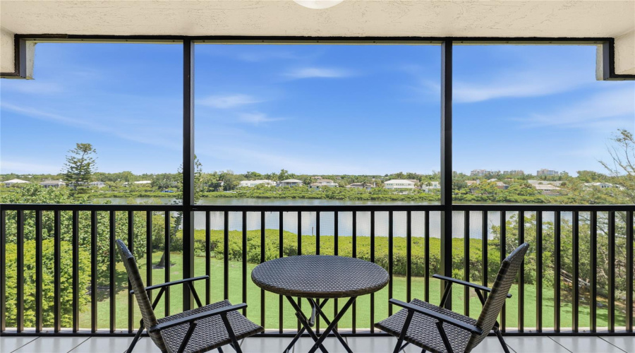 Longboat Key, Florida 34228, 2 Bedroom Bedrooms, ,2 Bathroombathrooms,Residential,For Sale,Gulf Of Mexico,0,Mfra4702237