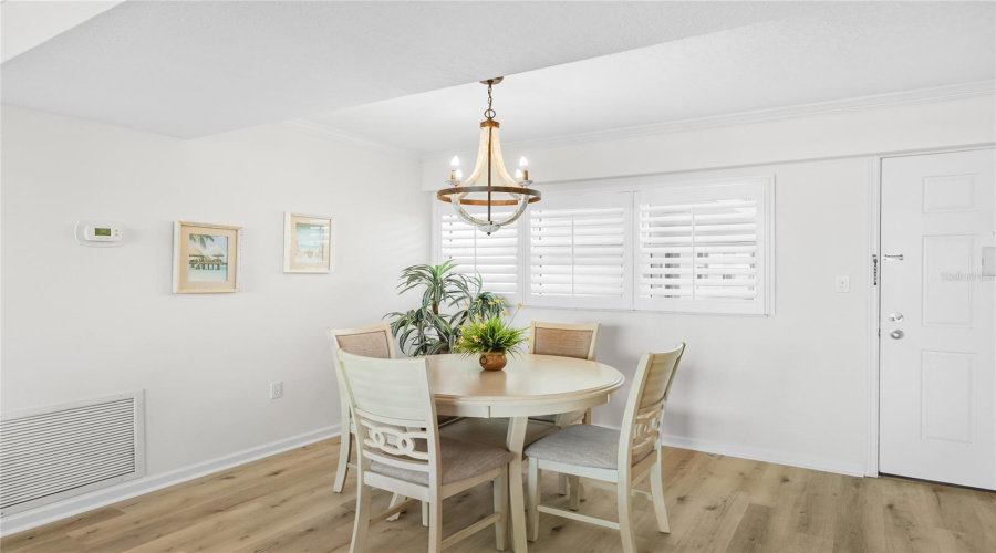 Longboat Key, Florida 34228, 2 Bedroom Bedrooms, ,2 Bathroombathrooms,Residential,For Sale,Gulf Of Mexico,0,Mfra4702237