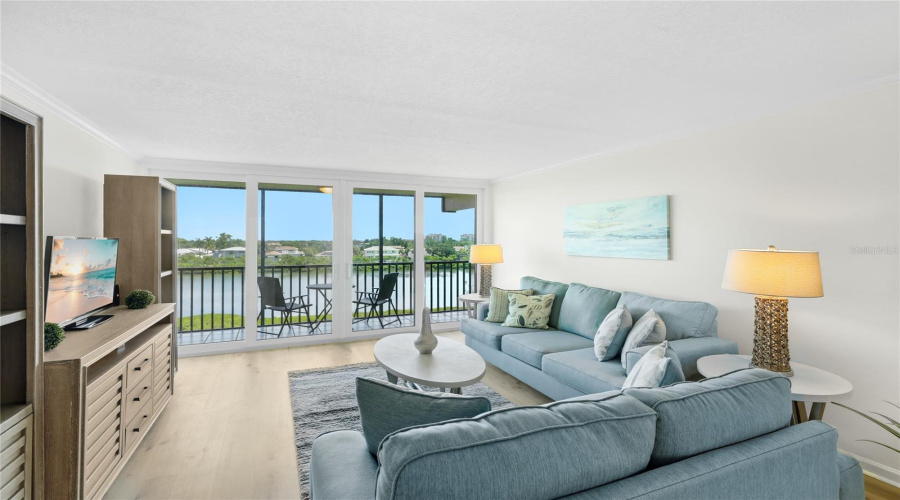 Longboat Key, Florida 34228, 2 Bedroom Bedrooms, ,2 Bathroombathrooms,Residential,For Sale,Gulf Of Mexico,0,Mfra4702237