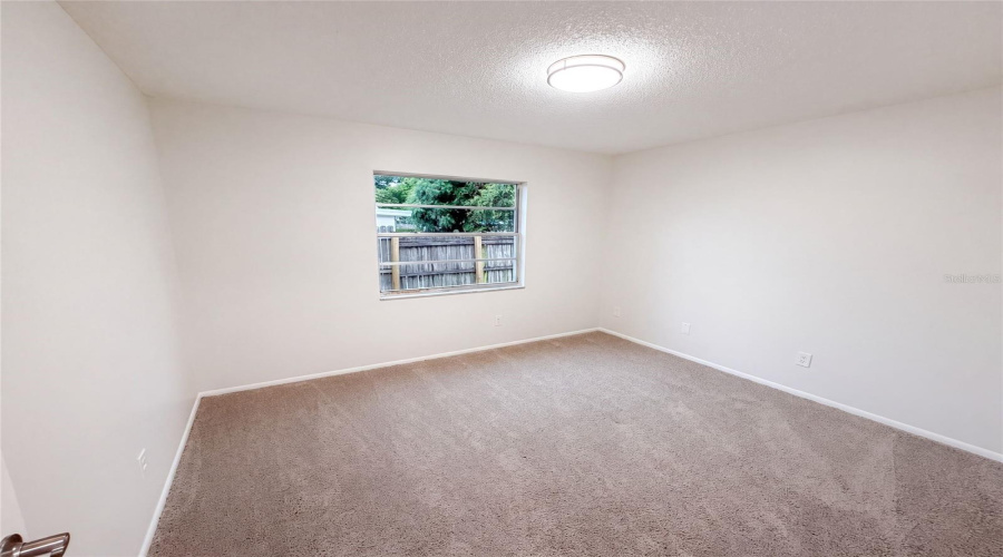 Orlando, Florida 32817, 3 Bedroom Bedrooms, ,2 Bathroombathrooms,Residential,For Sale,Rolling Log,0,Mfro6432867