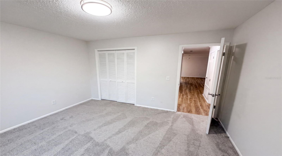 Orlando, Florida 32817, 3 Bedroom Bedrooms, ,2 Bathroombathrooms,Residential,For Sale,Rolling Log,0,Mfro6432867