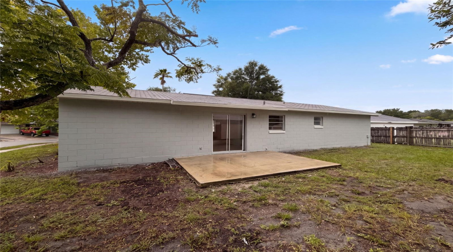 Orlando, Florida 32817, 3 Bedroom Bedrooms, ,2 Bathroombathrooms,Residential,For Sale,Rolling Log,0,Mfro6432867