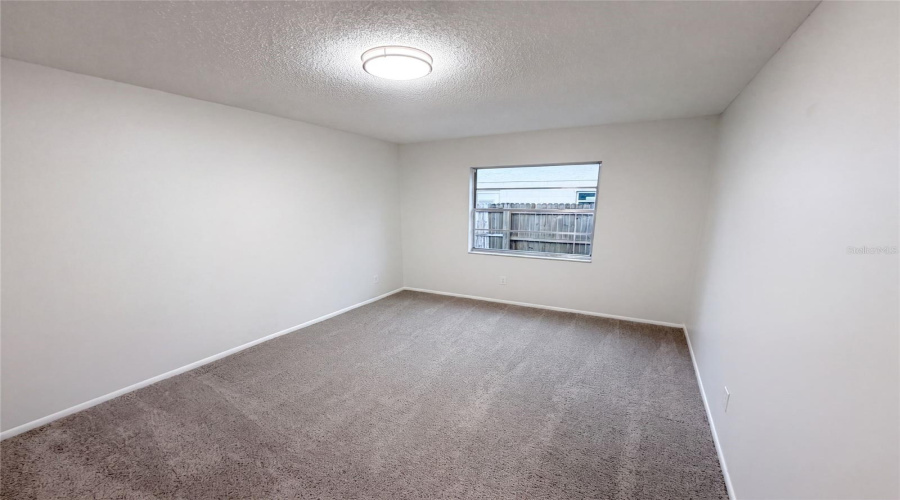 Orlando, Florida 32817, 3 Bedroom Bedrooms, ,2 Bathroombathrooms,Residential,For Sale,Rolling Log,0,Mfro6432867