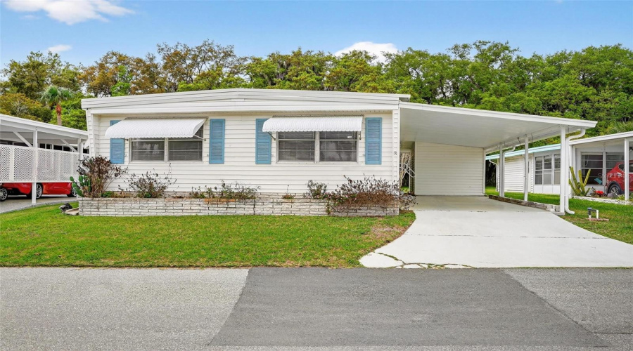 Eustis, Florida 32726, 3 Bedroom Bedrooms, ,2 Bathroombathrooms,Residential,For Sale,Cocos Plumosa,0,Mfrg5109650