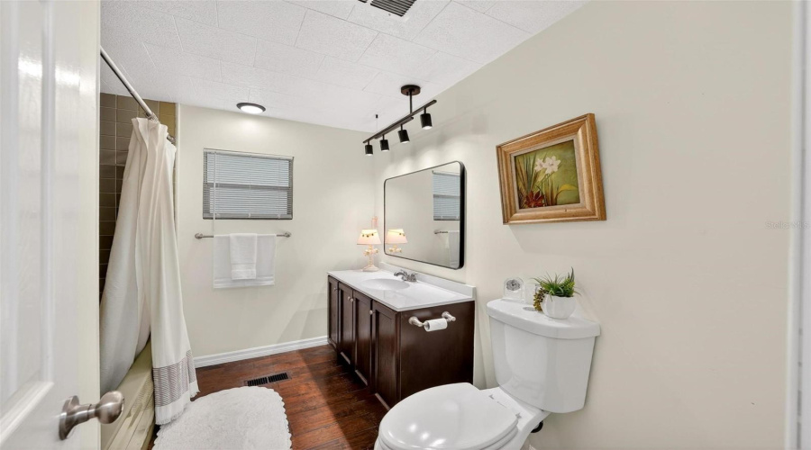 Eustis, Florida 32726, 3 Bedroom Bedrooms, ,2 Bathroombathrooms,Residential,For Sale,Cocos Plumosa,0,Mfrg5109650