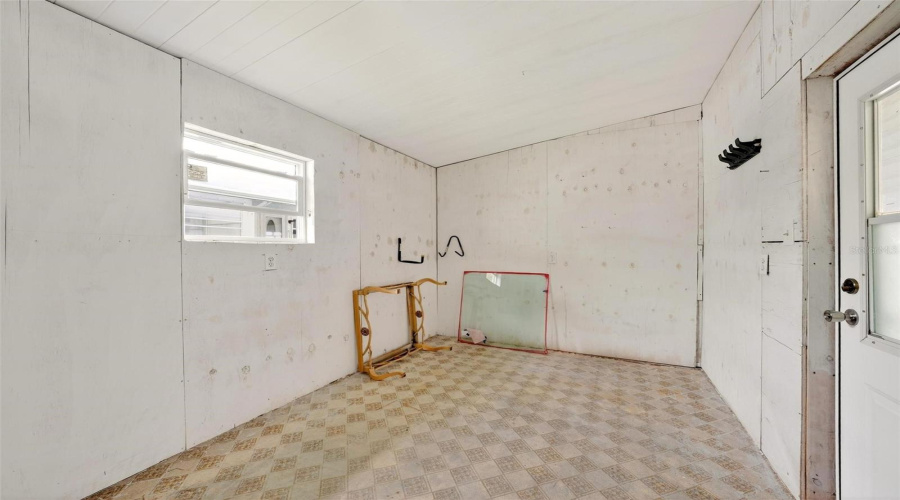 Eustis, Florida 32726, 3 Bedroom Bedrooms, ,2 Bathroombathrooms,Residential,For Sale,Cocos Plumosa,0,Mfrg5109650