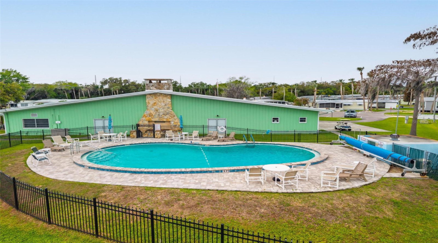 Eustis, Florida 32726, 3 Bedroom Bedrooms, ,2 Bathroombathrooms,Residential,For Sale,Cocos Plumosa,0,Mfrg5109650