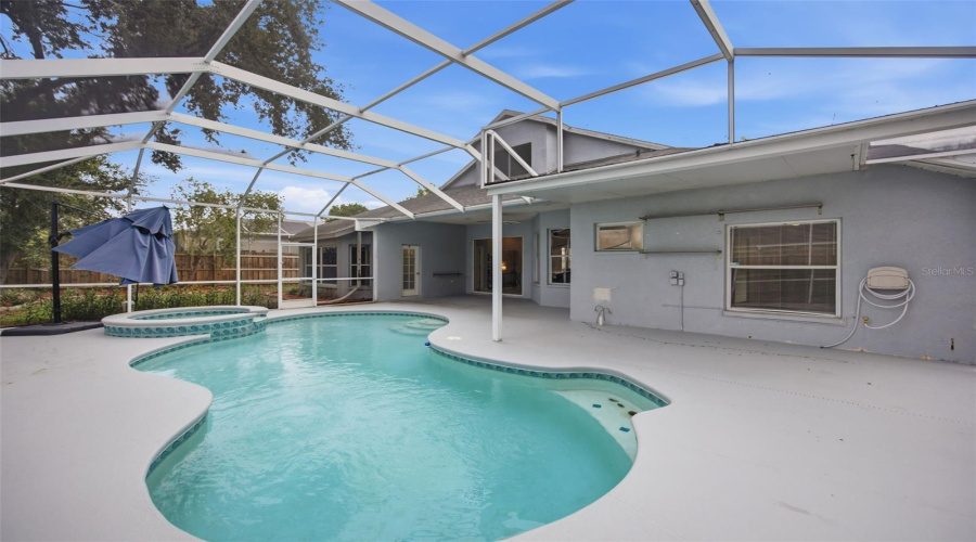 Valrico, Florida 33596, 5 Bedroom Bedrooms, ,4 Bathroombathrooms,Residential,For Sale,River Overlook,0,Mfrtb8535491