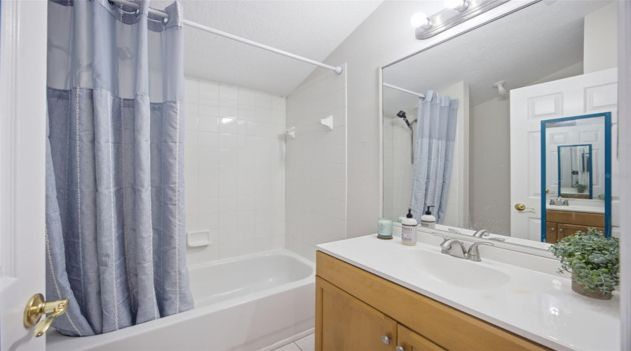 Valrico, Florida 33596, 5 Bedroom Bedrooms, ,4 Bathroombathrooms,Residential,For Sale,River Overlook,0,Mfrtb8535491