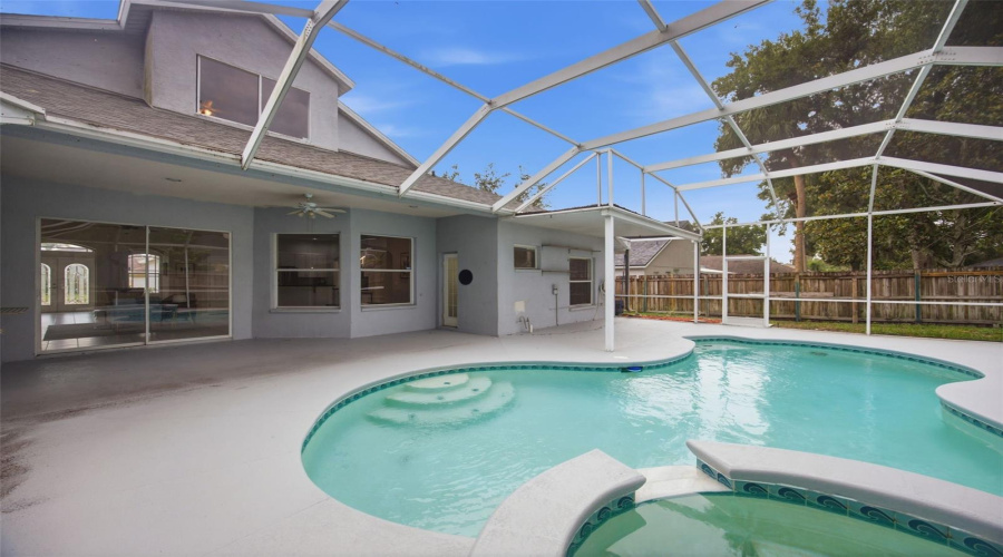Valrico, Florida 33596, 5 Bedroom Bedrooms, ,4 Bathroombathrooms,Residential,For Sale,River Overlook,0,Mfrtb8535491