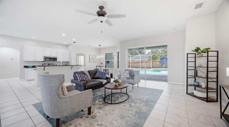 Valrico, Florida 33596, 5 Bedroom Bedrooms, ,4 Bathroombathrooms,Residential,For Sale,River Overlook,0,Mfrtb8535491