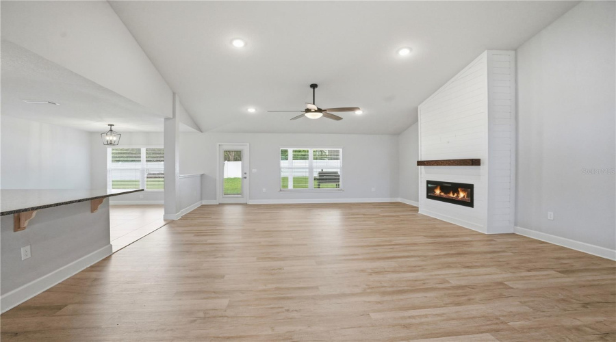 Spring Hill, Florida 34609, 4 Bedroom Bedrooms, ,3 Bathroombathrooms,Residential,For Sale,Hilary,0,Mfrtb8514213