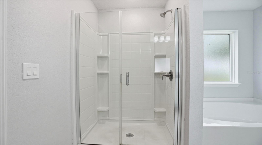 Spring Hill, Florida 34609, 4 Bedroom Bedrooms, ,3 Bathroombathrooms,Residential,For Sale,Hilary,0,Mfrtb8514213