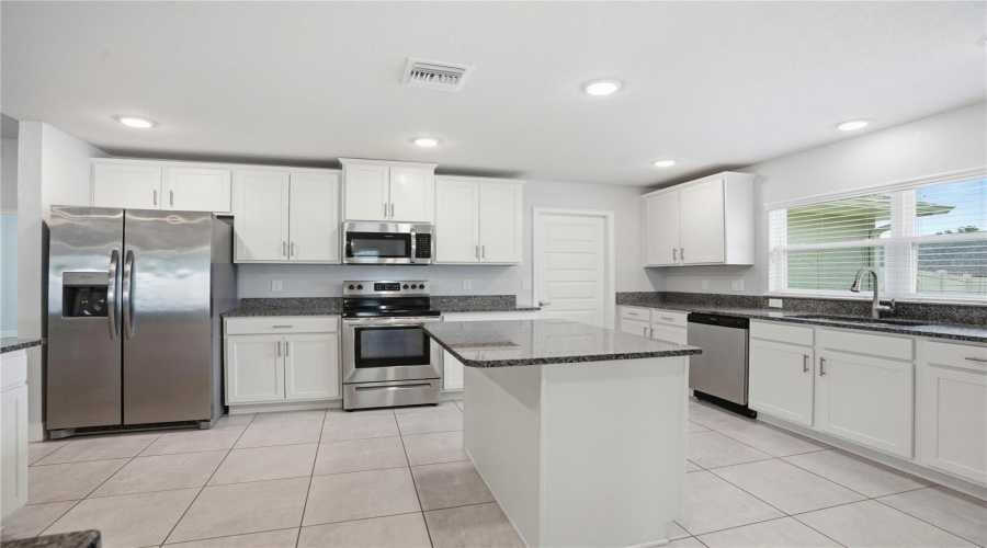 Spring Hill, Florida 34609, 4 Bedroom Bedrooms, ,3 Bathroombathrooms,Residential,For Sale,Hilary,0,Mfrtb8514213
