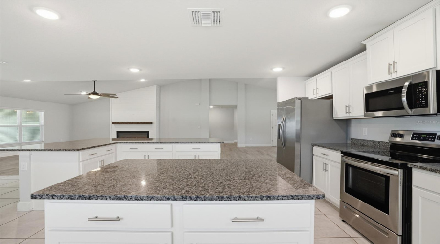 Spring Hill, Florida 34609, 4 Bedroom Bedrooms, ,3 Bathroombathrooms,Residential,For Sale,Hilary,0,Mfrtb8514213