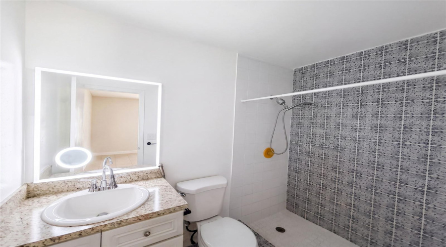 Bartow, Florida 33830, 2 Bedroom Bedrooms, ,2 Bathroombathrooms,Residential,For Sale,Thomas Jefferson,0,Mfro6432874