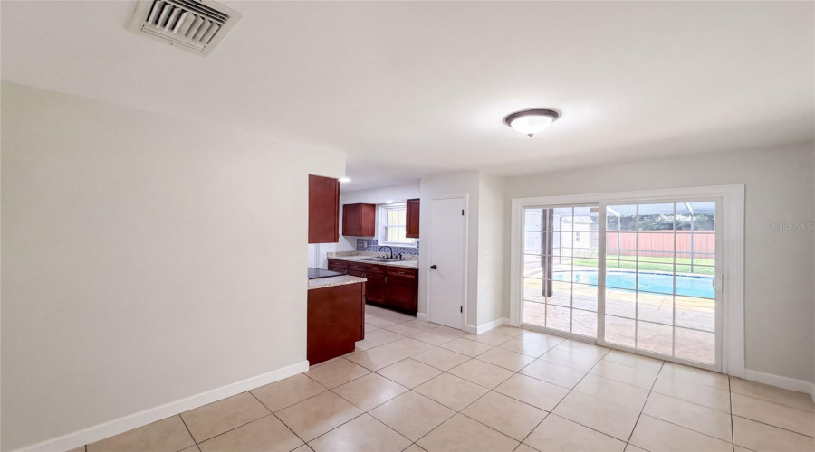 Bartow, Florida 33830, 2 Bedroom Bedrooms, ,2 Bathroombathrooms,Residential,For Sale,Thomas Jefferson,0,Mfro6432874