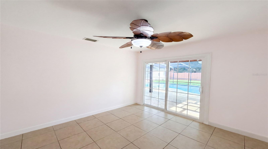 Bartow, Florida 33830, 2 Bedroom Bedrooms, ,2 Bathroombathrooms,Residential,For Sale,Thomas Jefferson,0,Mfro6432874