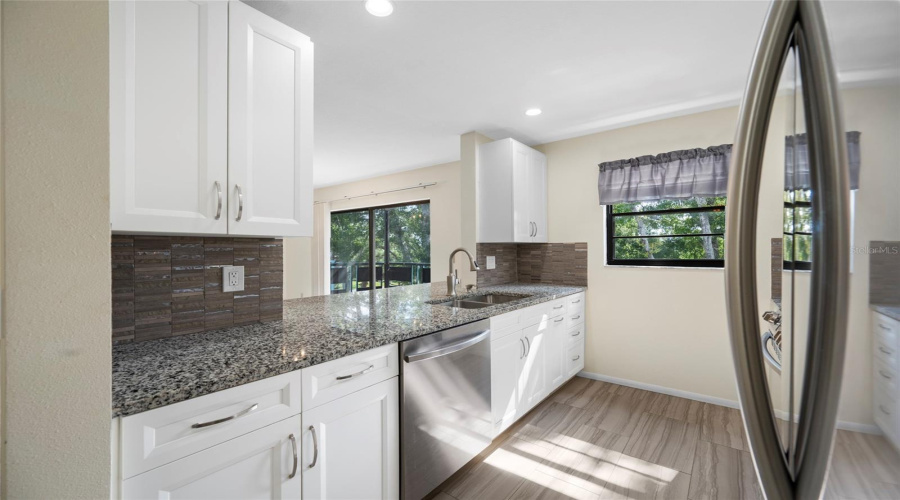 St Petersburg, Florida 33709, 2 Bedroom Bedrooms, ,2 Bathroombathrooms,Residential,For Sale,80Th,0,Mfrtb8539613