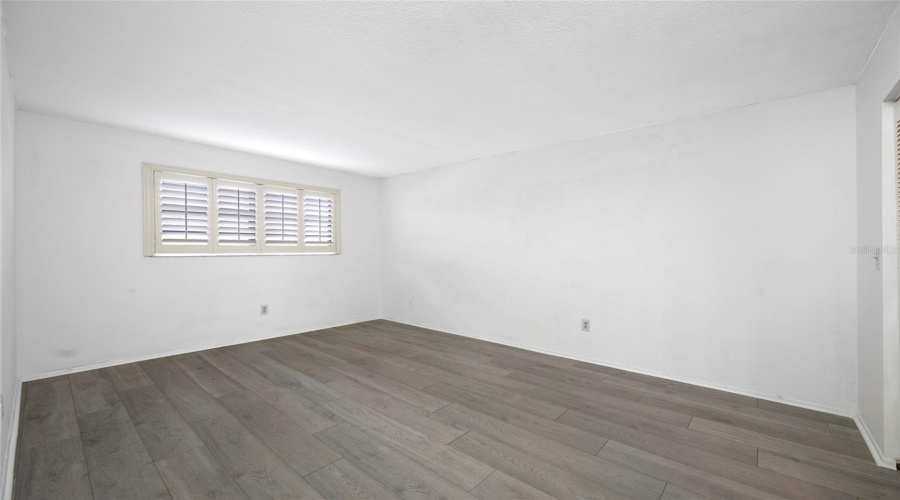 St Petersburg, Florida 33709, 2 Bedroom Bedrooms, ,2 Bathroombathrooms,Residential,For Sale,80Th,0,Mfrtb8539613