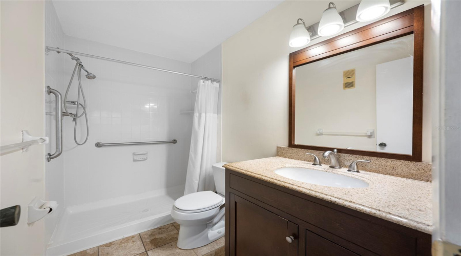 St Petersburg, Florida 33709, 2 Bedroom Bedrooms, ,2 Bathroombathrooms,Residential,For Sale,80Th,0,Mfrtb8539613