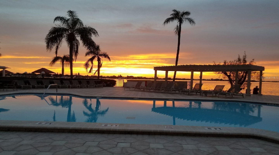 St Petersburg, Florida 33715, 2 Bedroom Bedrooms, ,2 Bathroombathrooms,Residential,For Sale,Sun,0,Mfro6434365