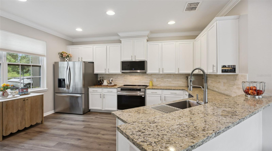 Windermere, Florida 34786, 3 Bedroom Bedrooms, ,2 Bathroombathrooms,Residential,For Sale,Langstaff,0,Mfro6430630