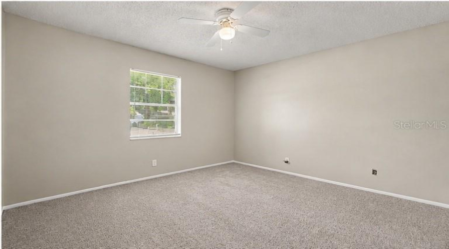 Tampa, Florida 33617, 3 Bedroom Bedrooms, ,1 Bathroombathrooms,Residential,For Sale,Dolphin Dr,0,Mfrtb8528509