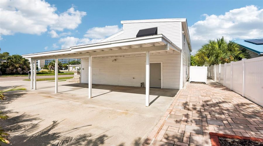 Gulfport, Florida 33707, 3 Bedroom Bedrooms, ,2 Bathroombathrooms,Residential,For Sale,28Th,0,Mfrtb8531210