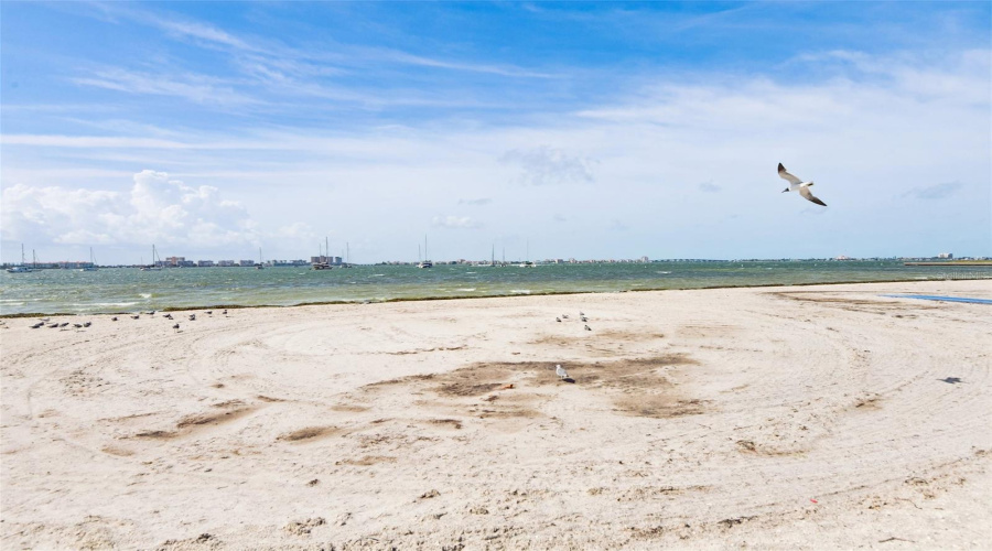 Gulfport, Florida 33707, 3 Bedroom Bedrooms, ,2 Bathroombathrooms,Residential,For Sale,28Th,0,Mfrtb8531210