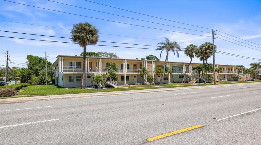 St Petersburg, Florida 33708, 1 Bedroom Bedrooms, ,1 Bathroombathrooms,Residential,For Sale,Duhme,0,Mfrtb8509056