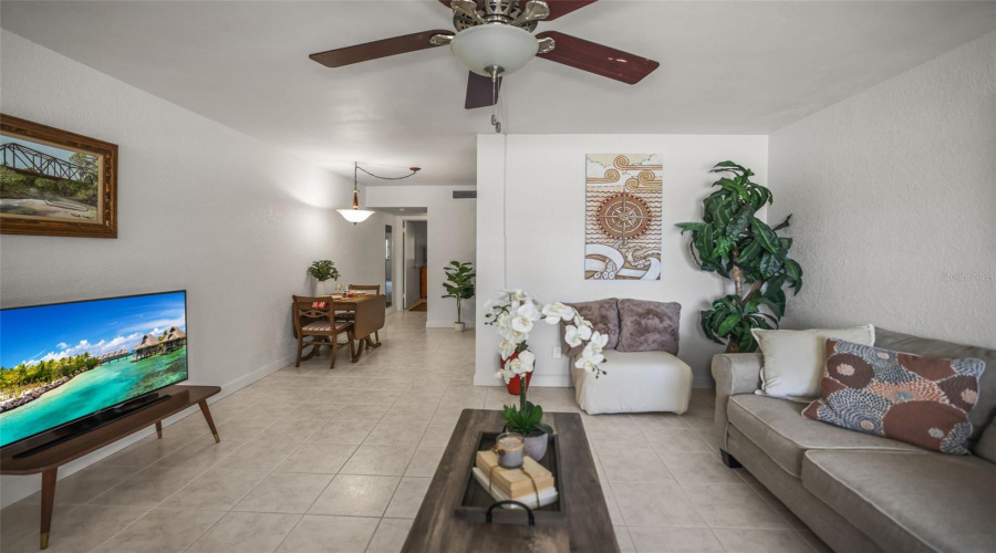 St Petersburg, Florida 33708, 1 Bedroom Bedrooms, ,1 Bathroombathrooms,Residential,For Sale,Duhme,0,Mfrtb8509056