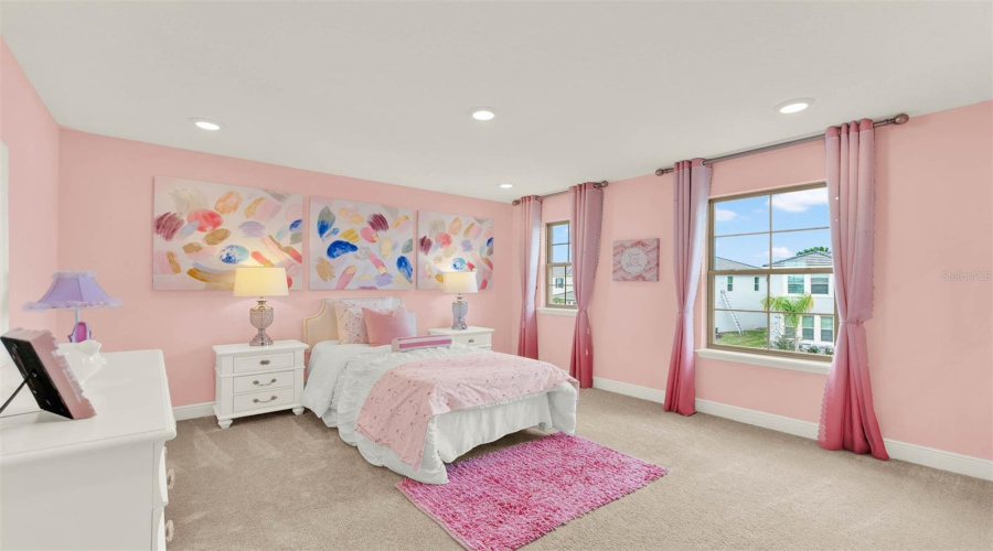 Winter Garden, Florida 34787, 4 Bedroom Bedrooms, ,3 Bathroombathrooms,Residential,For Sale,Shine View,0,Mfro6431413