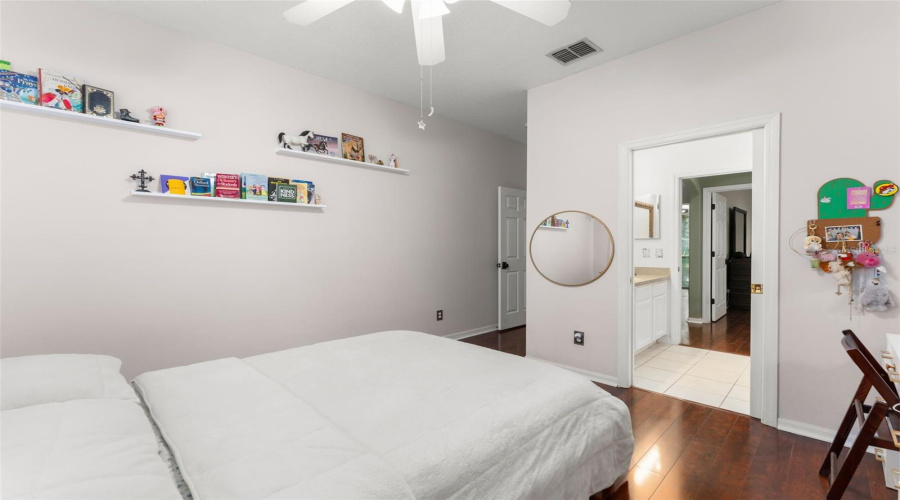 Minneola, Florida 34715, 5 Bedroom Bedrooms, ,2 Bathroombathrooms,Residential,For Sale,Shady Pine,0,Mfro6433014