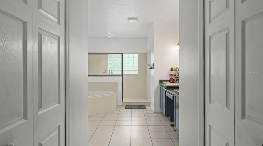 Minneola, Florida 34715, 5 Bedroom Bedrooms, ,2 Bathroombathrooms,Residential,For Sale,Shady Pine,0,Mfro6433014
