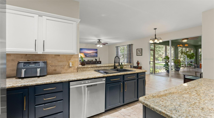 Minneola, Florida 34715, 5 Bedroom Bedrooms, ,2 Bathroombathrooms,Residential,For Sale,Shady Pine,0,Mfro6433014